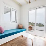 Hotel de apartamente Theros Luxury Villas 4*