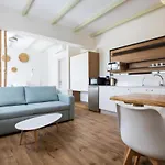 Theros Luxury Villas Hotel de apartamente 4*