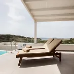 Hotel de apartamente Theros Luxury Villas 4*