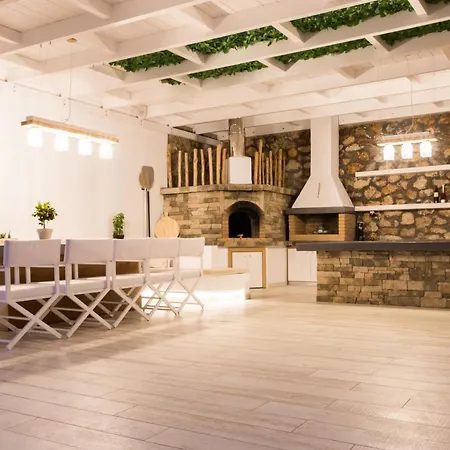 Апарт-отель Theros Luxury Villas Damatria