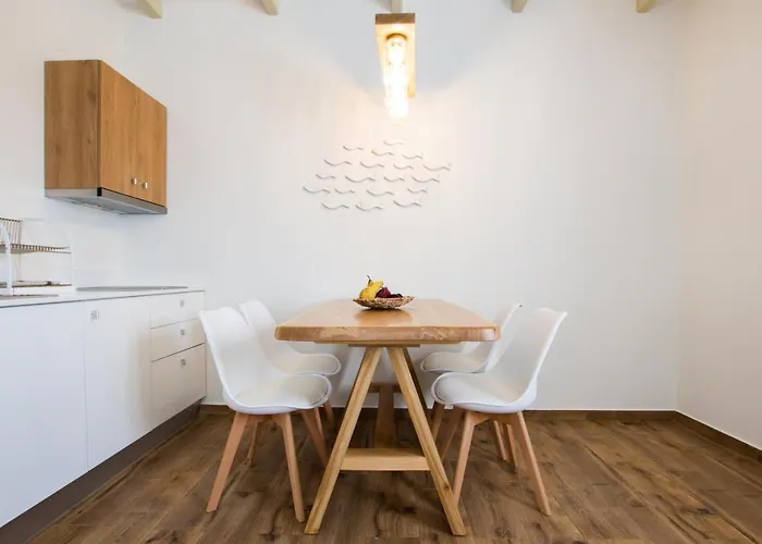 Theros Luxury Villas Апарт-отель 4*