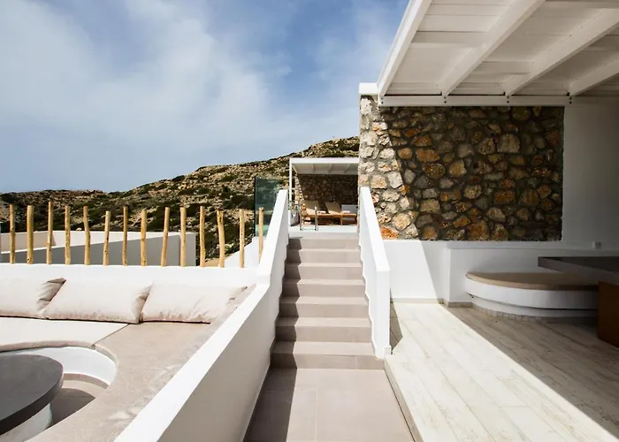 Апарт-отель Theros Luxury Villas Damatria