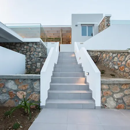 Theros Luxury Villas 4* Damatria