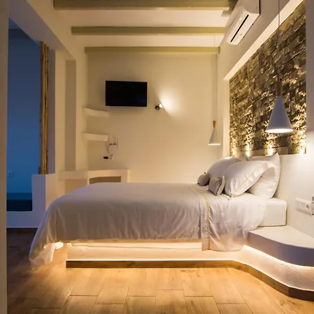 Theros Luxury Villas Damatria