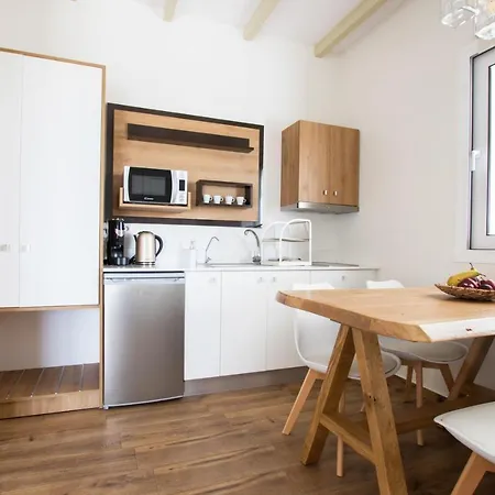 Theros Luxury Villas 4* Damatria