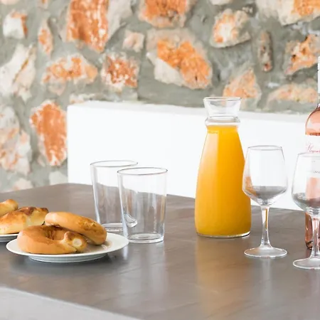 Lejlighedshotel Theros Luxury Villas Damatria