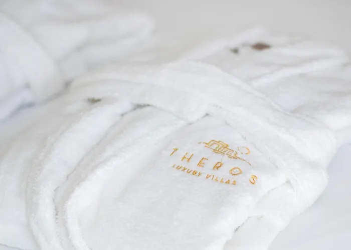 Theros Luxury Villas 4* Damatria