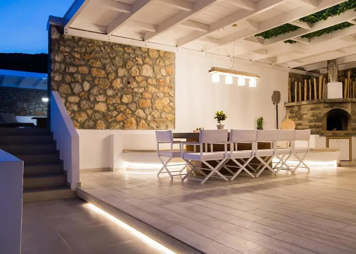 アパートホテル Theros Luxury Villas Damatria