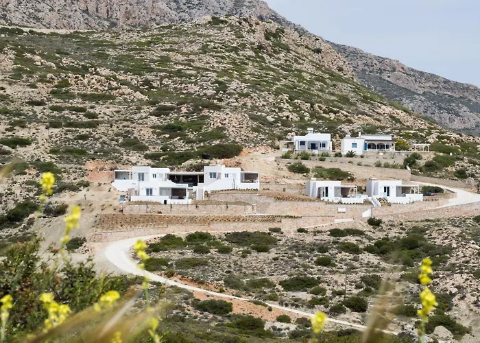 アパートホテル Theros Luxury Villas